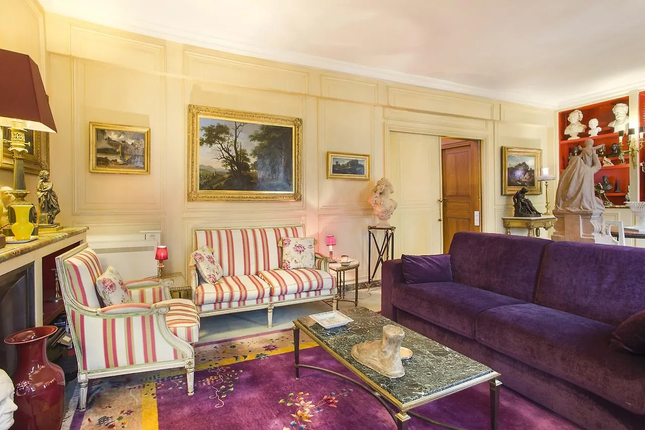 Apartment Saint Honore Paris
