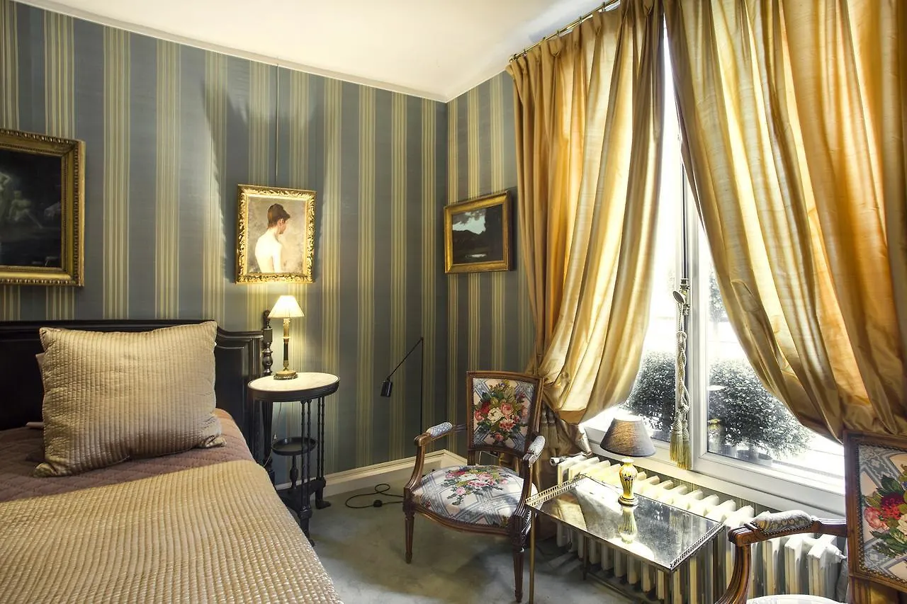 Saint Honore Apartment Paris
